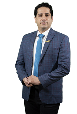 مهندس حسین زارعی، مدرس، طراح سازه، مجری ذیصلاح، مدیرعامل شرکت طرح و ساخت رادیس اصفهان با 20 سال تجربه در پروژه‌های ساختمانی